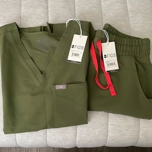 Figs scrub set